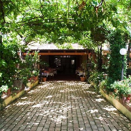 Hotel Ristorante Solari บรีอาติโก ภายนอก รูปภาพ