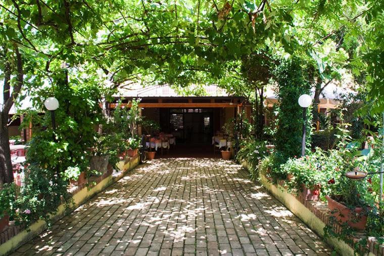 Hotel Ristorante Solari บรีอาติโก ภายนอก รูปภาพ